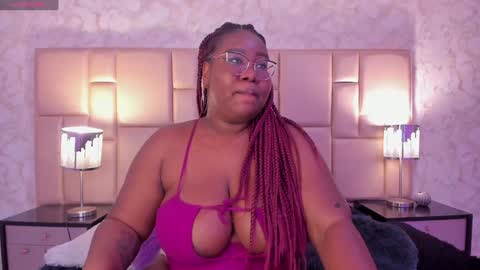 Snapshot of darnellqueen chatting on 01/14/25, 07:27 Darnell Queen online show from 01/14/25, 07:27