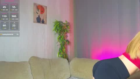 DarslyCat online show from 03/10/26, 07:30