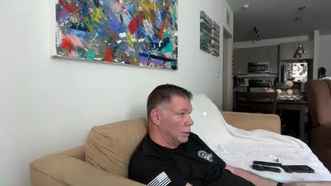 Snapshot of dartanha007 chatting on 04/14/26, 06:36 dartanha007 online show from 04/14/26, 06:36