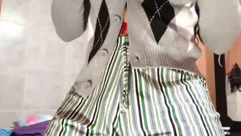 Snapshot of darwin_x chatting on 09/12/25, 11:43 darwin_x online show from 09/12/25, 11:43