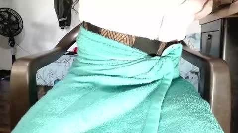 Snapshot of darwin_x chatting on 12/20/25, 02:02 darwin_x online show from 12/20/25, 02:02