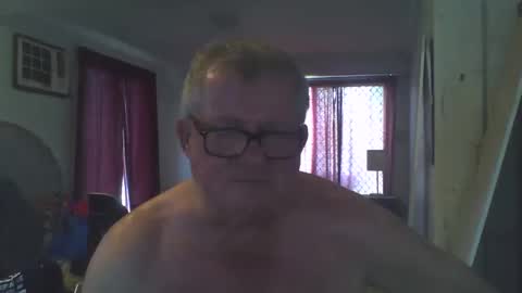 Snapshot of darwincock chatting on 12/29/24, 01:24 darwincock online show from 12/29/24, 01:24