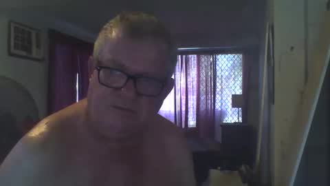Snapshot of darwincock chatting on 12/31/24, 10:23 darwincock online show from 12/31/24, 10:23