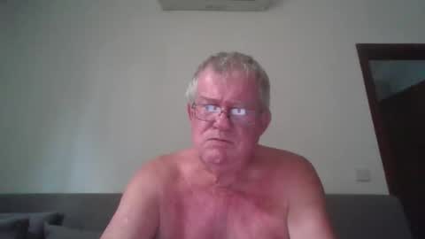 Snapshot of darwincock chatting on 04/23/26, 02:35 darwincock online show from 04/23/26, 02:35