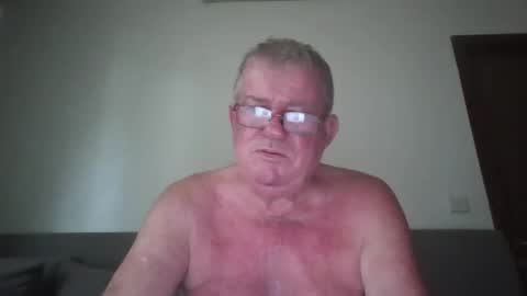 Snapshot of darwincock chatting on 05/20/26, 12:28 darwincock online show from 05/20/26, 12:28
