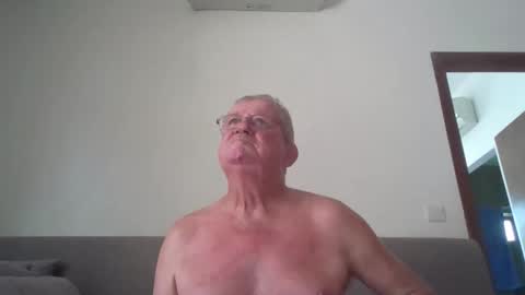 Snapshot of darwincock chatting on 05/23/26, 04:39 darwincock online show from 05/23/26, 04:39