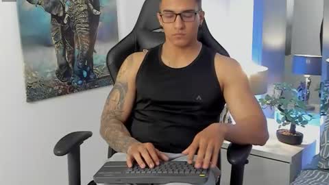 Dash online show from 02/25/26, 12:26