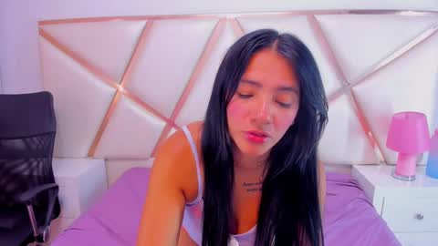 Dasha Foxxx online show from 10/18/25, 02:51