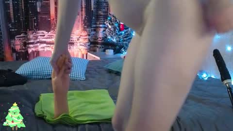 DashaHart online show from 12/16/25, 06:35