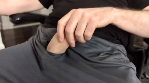 Snapshot of databass chatting on 02/03/25, 07:42 databass online show from 02/03/25, 07:42