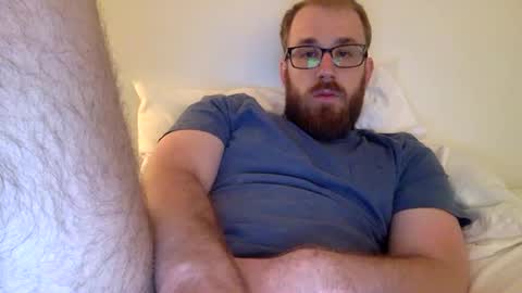 Snapshot of dav_luv4u chatting on 09/20/25, 02:01 dav_luv4u online show from 09/20/25, 02:01