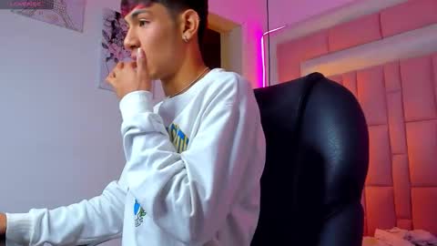 angel online show from 12/17/25, 04:07