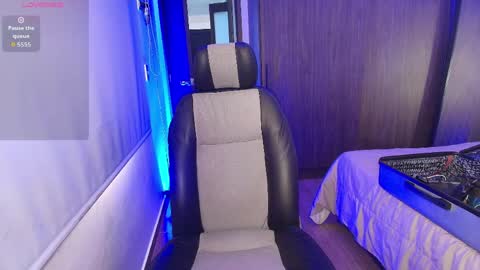 Snapshot of dave02_ chatting on 04/04/26, 08:06 David online show from 04/04/26, 08:06