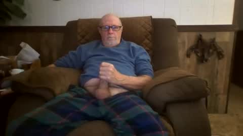 dave571960 online show from 10/25/25, 10:45