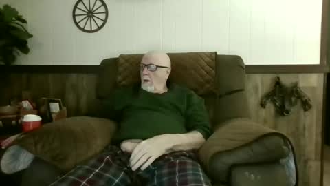 dave571960 online show from 04/05/26, 10:34