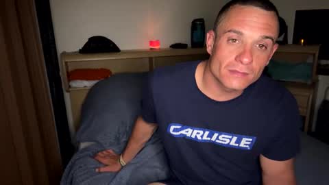 Snapshot of dave875126 chatting on 04/11/26, 02:27 dave875126 online show from 04/11/26, 02:27