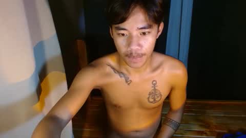 Snapshot of dave_boyyy chatting on 10/12/25, 12:53 dave_boyyy online show from 10/12/25, 12:53