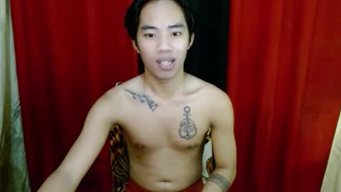 Snapshot of dave_boyyy chatting on 11/17/25, 05:02 dave_boyyy online show from 11/17/25, 05:02