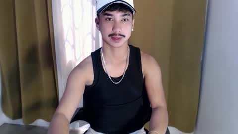 Snapshot of dave_cummers chatting on 03/08/26, 02:04 DAVE online show from 03/08/26, 02:04