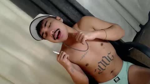 Snapshot of dave_cummers chatting on 03/11/26, 01:22 DAVE online show from 03/11/26, 01:22