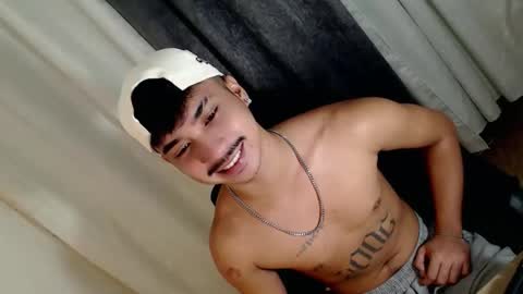 Snapshot of dave_cummers chatting on 03/11/26, 01:28 DAVE online show from 03/11/26, 01:28