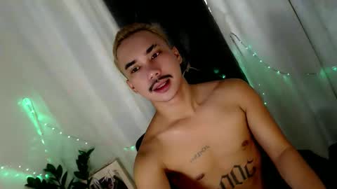 Snapshot of dave_cummers chatting on 04/12/26, 12:37 DAVE online show from 04/12/26, 12:37