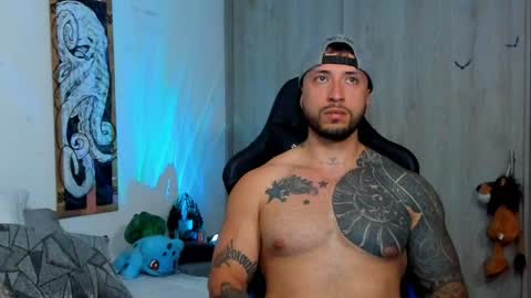 DAVE MAX online show from 01/19/25, 06:32