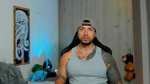 DAVE MAX online show from 01/20/25, 03:15