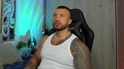 DAVE MAX online show from 03/10/25, 05:39