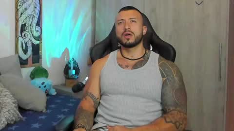 DAVE MAX online show from 03/11/25, 04:40