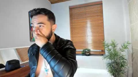 Snapshot of dave_wolff chatting on 11/09/25, 12:47 Dave online show from 11/09/25, 12:47