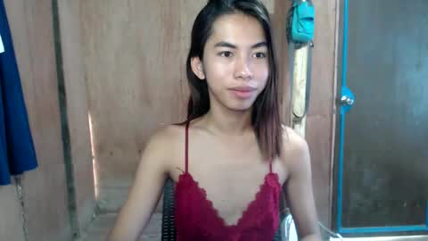 Snapshot of daveboyyy chatting on 03/23/26, 02:04 Scarlet thesexiest online show from 03/23/26, 02:04
