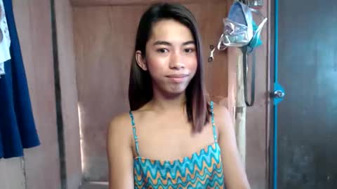 Snapshot of daveboyyy chatting on 03/25/26, 01:00 Scarlet thesexiest online show from 03/25/26, 01:00