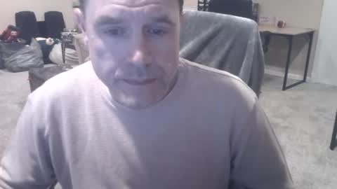 Snapshot of daved14u chatting on 02/18/26, 06:42 daved14u online show from 02/18/26, 06:42