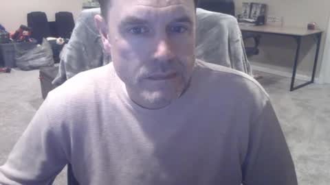 Snapshot of daved14u chatting on 02/19/26, 07:15 daved14u online show from 02/19/26, 07:15