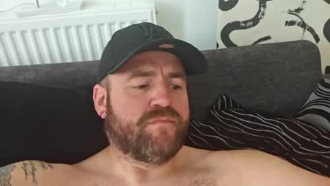 Snapshot of davehw1993 chatting on 07/31/26, 03:00 davehw1993 online show from 07/31/26, 03:00