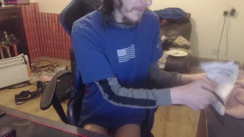 Snapshot of daver281197 chatting on 12/07/24, 07:49 dave online show from 12/07/24, 07:49