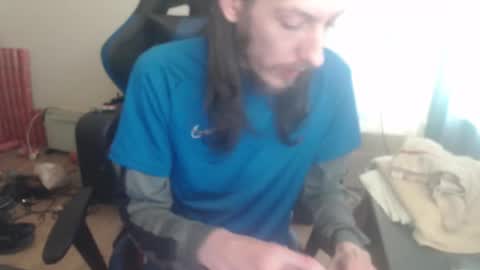 Snapshot of daver281197 chatting on 12/03/25, 09:40 dave online show from 12/03/25, 09:40