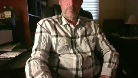 Snapshot of davethebooky chatting on 03/05/26, 08:38 Dave online show from 03/05/26, 08:38