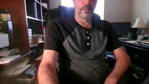 Snapshot of davethebooky chatting on 03/17/26, 03:15 Dave online show from 03/17/26, 03:15