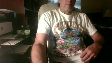 Snapshot of davethebooky chatting on 06/16/26, 07:05 Dave online show from 06/16/26, 07:05