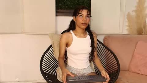 daviana_hill online show from 11/29/25, 11:57