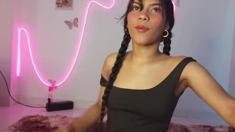 Snapshot of daviana_hill_ chatting on 05/01/26, 08:46 Davi online show from 05/01/26, 08:46