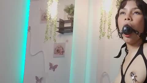 Snapshot of daviana_hill_ chatting on 06/11/26, 02:53 Davi online show from 06/11/26, 02:53