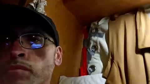 Snapshot of david3031438 chatting on 02/12/25, 10:35 David1438 online show from 02/12/25, 10:35