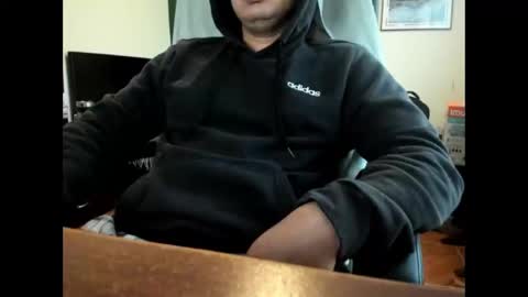 Snapshot of david_2789 chatting on 02/22/25, 11:03 David online show from 02/22/25, 11:03