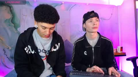 Snapshot of david_banks_ chatting on 03/25/26, 12:55 David online show from 03/25/26, 12:55