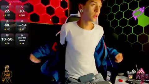 Snapshot of david_banks_ chatting on 04/02/26, 12:36 David online show from 04/02/26, 12:36