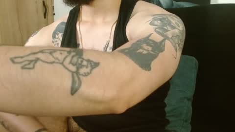 Snapshot of david_franco1 chatting on 10/23/25, 09:13 Twitter davidsanctum online show from 10/23/25, 09:13