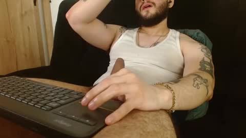 Twitter davidsanctum online show from 12/01/25, 10:59